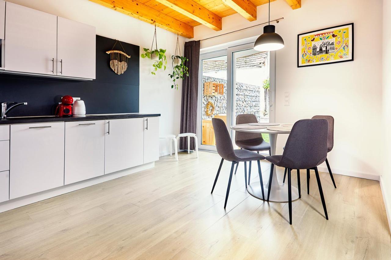 Apartmány LAMA Malatiny Exterior foto