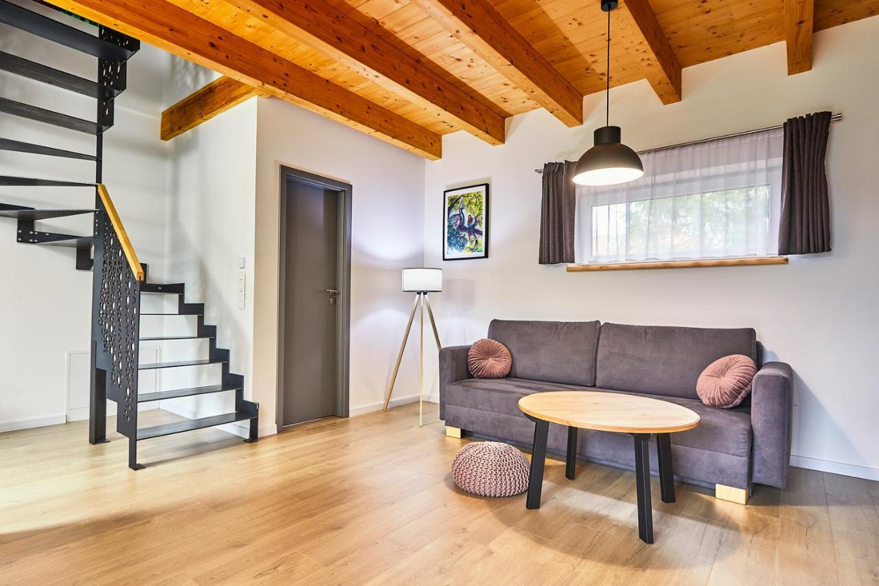 Apartmány LAMA Malatiny Exterior foto